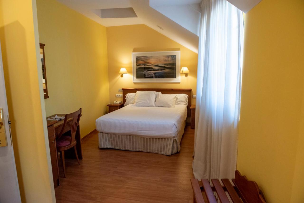 Hotel Faro De San Vicente San Vicente De La Barquera Luaran gambar
